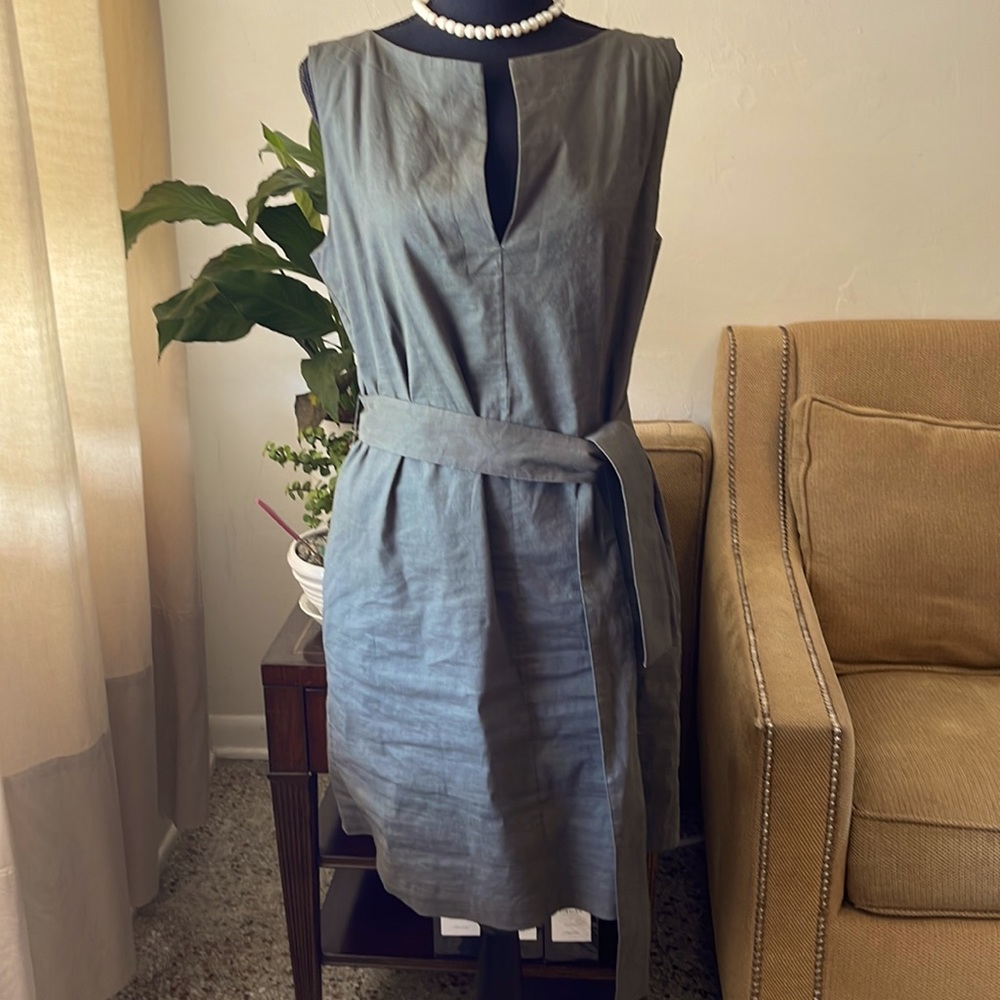 Theory midi green dress NWT elegant and fashion!🙂